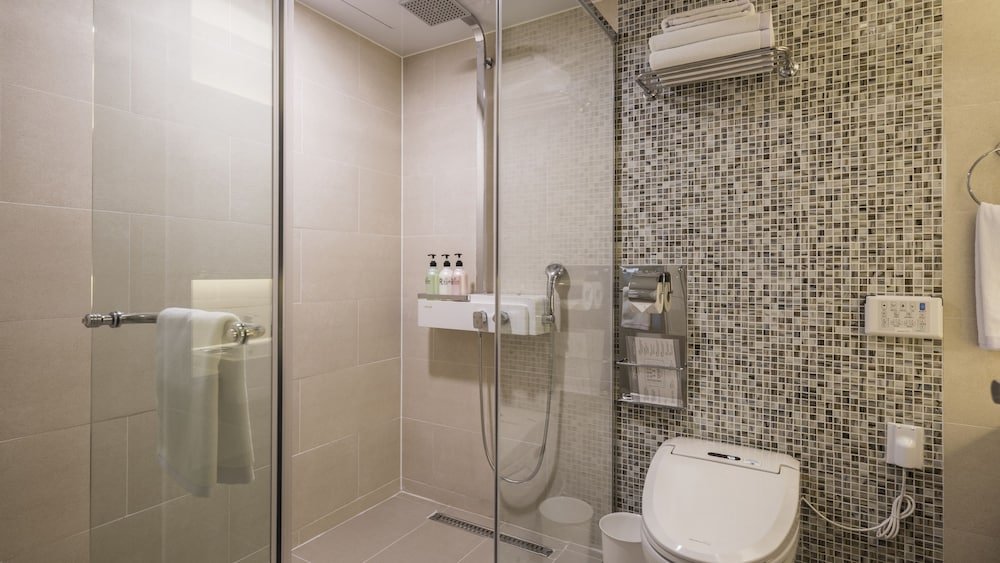 Фото Luce Bridge Hotel