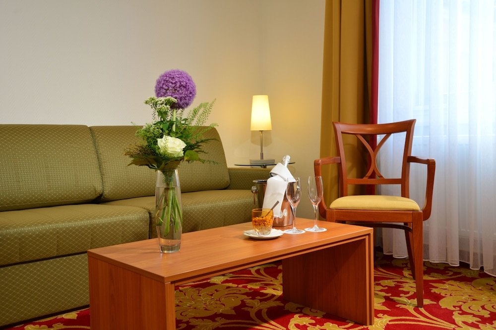 Фото Hotel Celler Hof