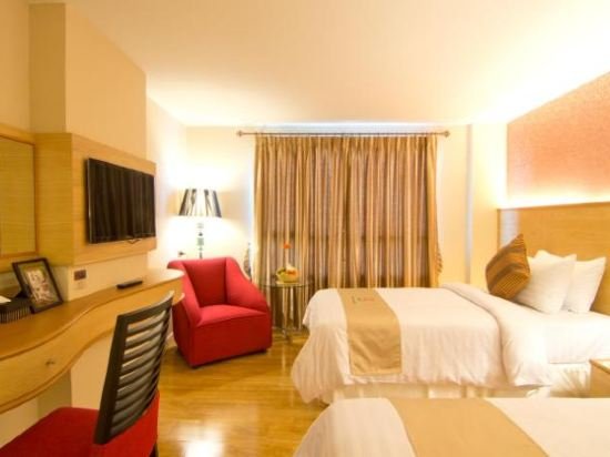 Фото Grand Lord Hotel