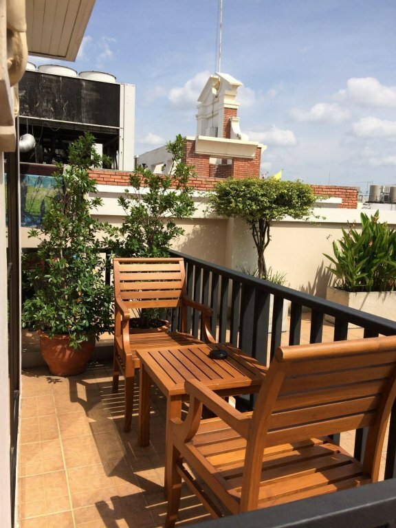 Hotel Rikka Inn, Bangkok, photo