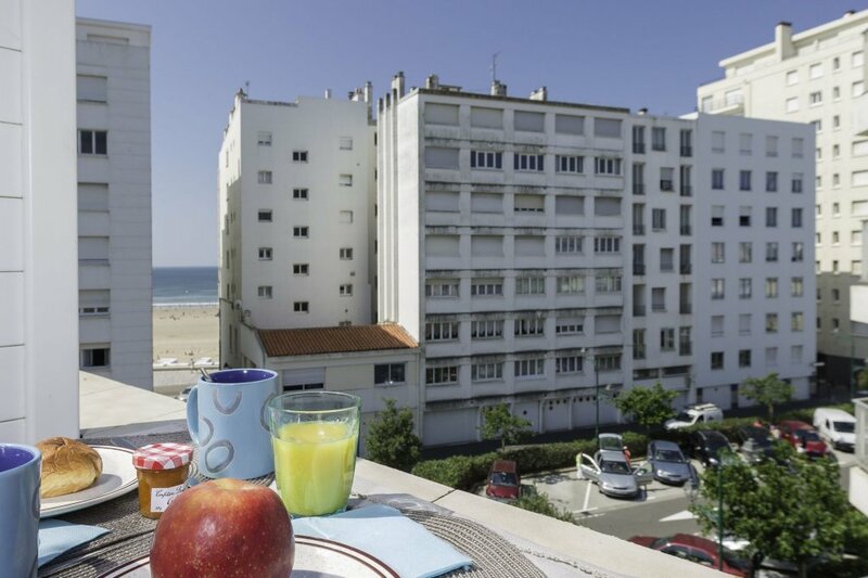 Гостиница Pierre & x26; Vacances Residence La Baie Des Sables в Ле-Сабле-д'Олоне