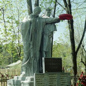 Братская могила советских воинов (Московская область, городской округ Солнечногорск, деревня Общественник), памятник, мемориал в Москве и Московской области