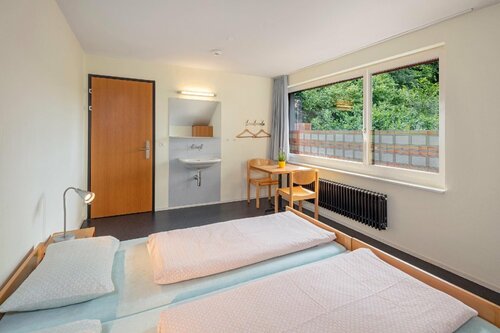Хостел Baden Youth Hostel в Бадене