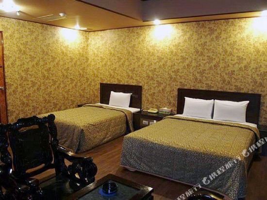 Фото Hotel Lee Chan