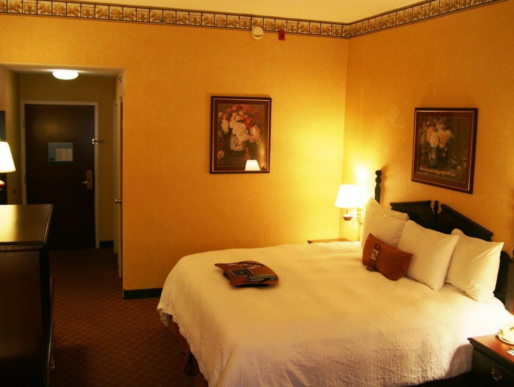 Фото Hampton Inn Carrollton