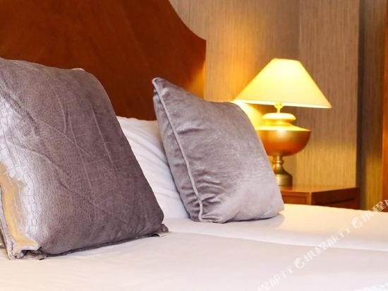 Фото Sir Thomas Hotel