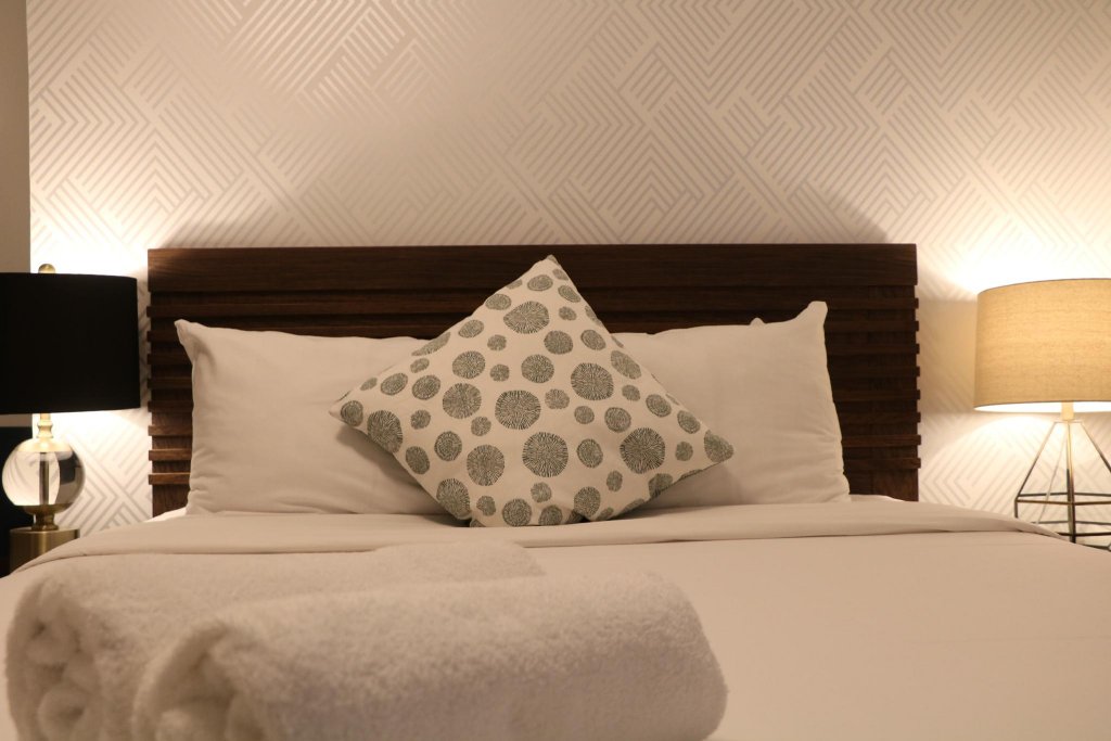 Фото Pembroke Inn