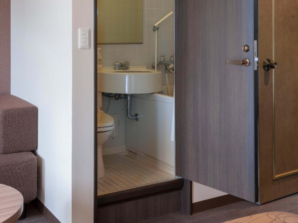 Фото Onomichi Royal Hotel