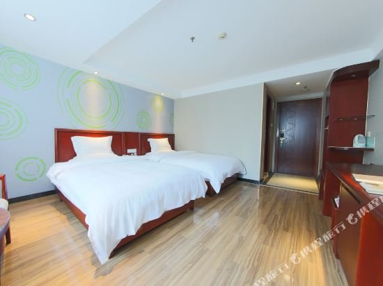 Фото GreenTree Inn NanNing LangDong Hotel