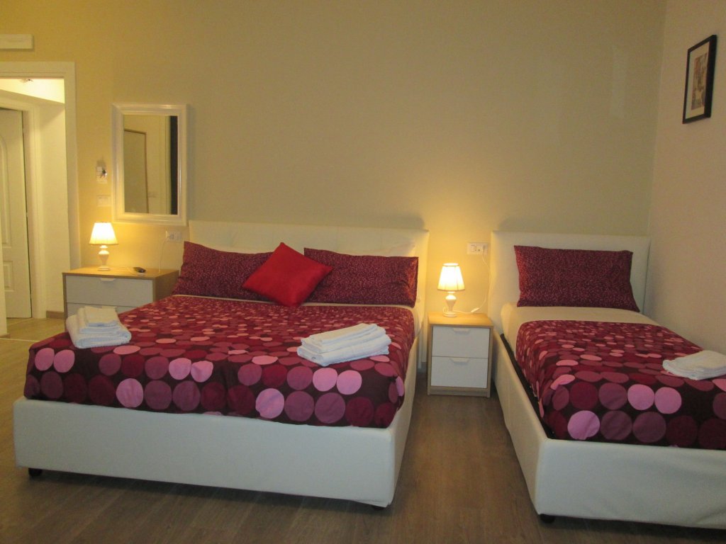 Фото Best Suites Trevi