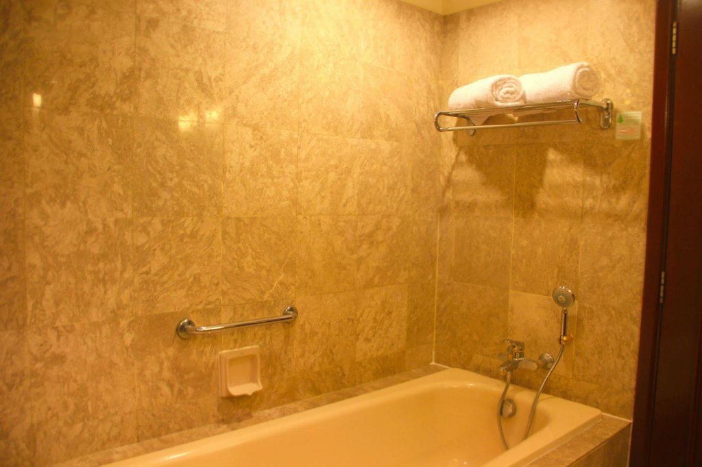 Фото Royal Service Suites at Times Square