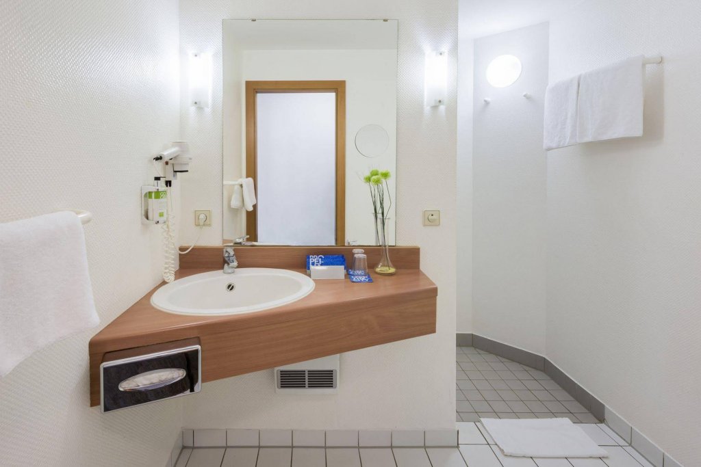 Фото Hesse Hotel Celle