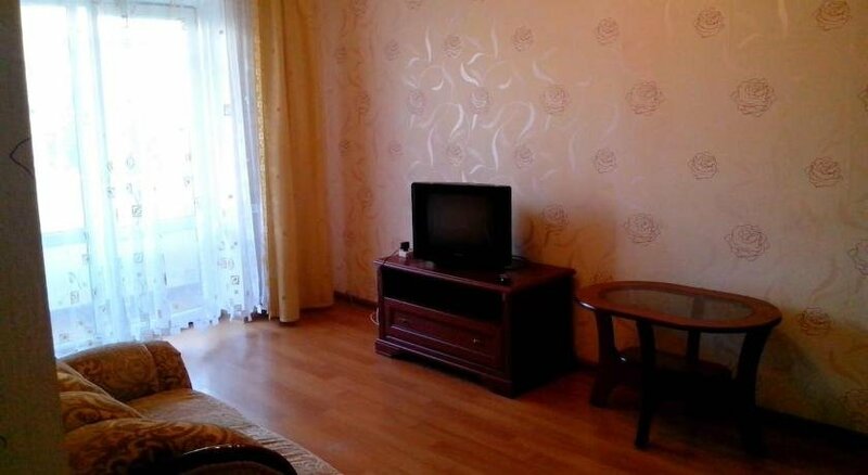 Апартаменты Comfortable flat near Dnieper & 12 min of centre