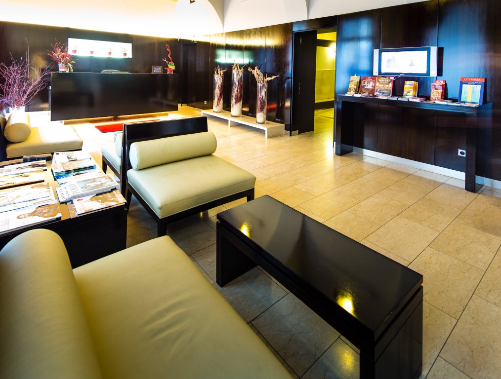 Фото The Levante Rathaus Apartments