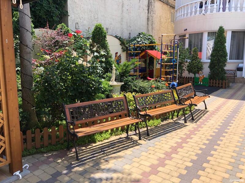 Фото Дженифер