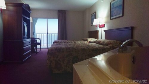 Гостиница Ocean 1 Hotel and Suites