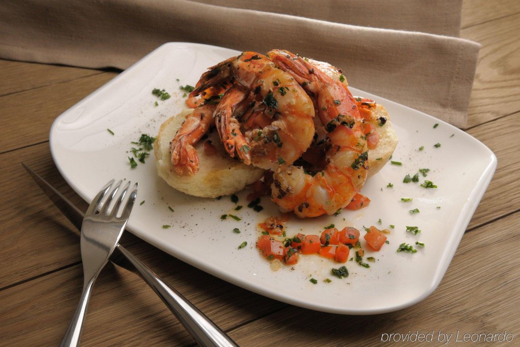 Фото Valeni Boutique Hotel