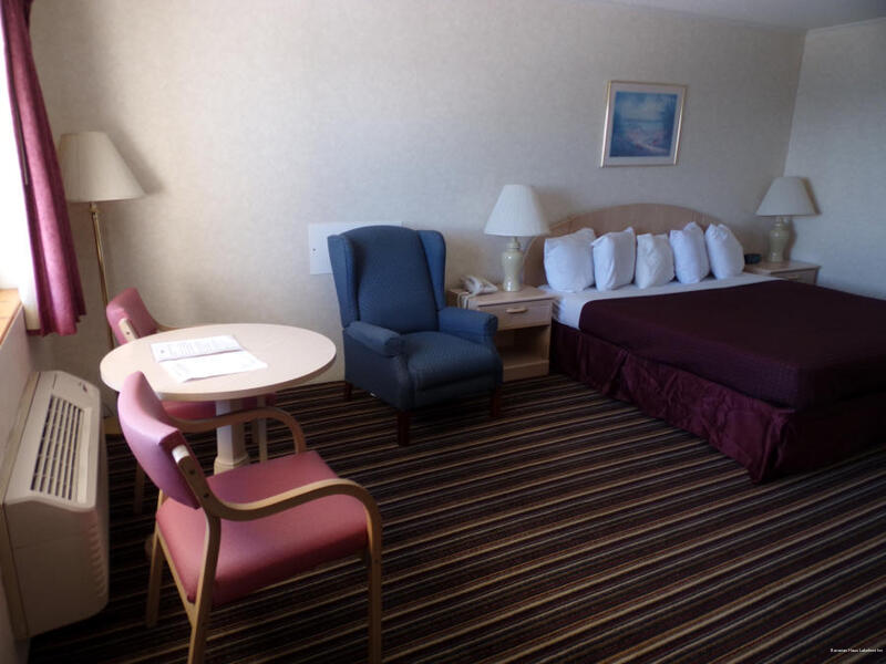 Фото Bavarian Haus Lakefront Inn