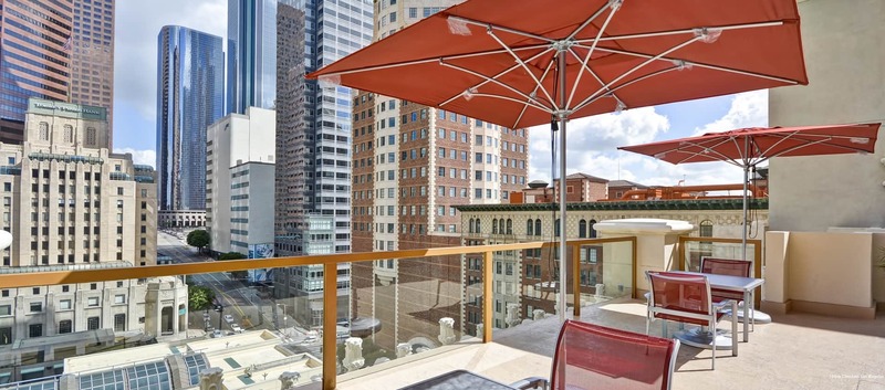 Фото Hilton Checkers