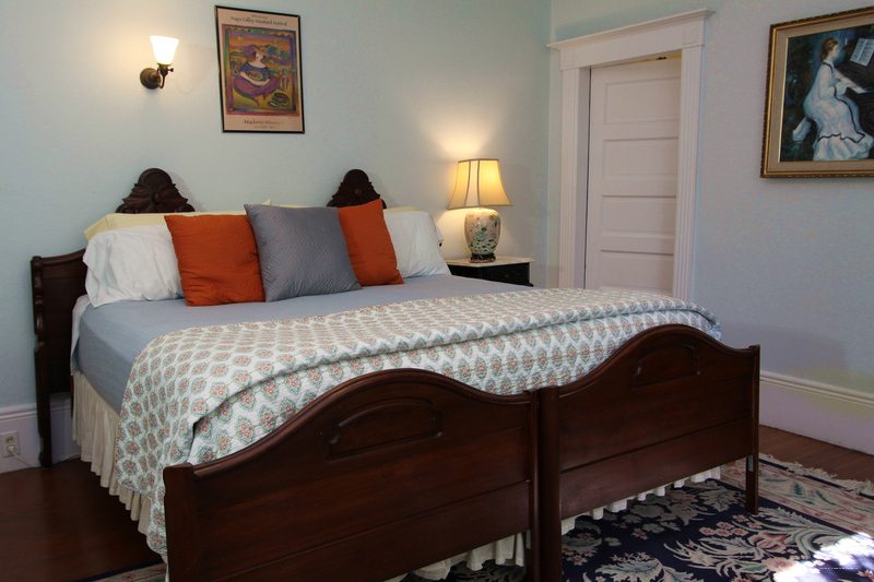 Фото Kelley & Young Wine Garden Inn