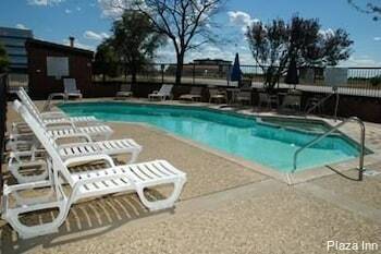 Фото Plaza Inn