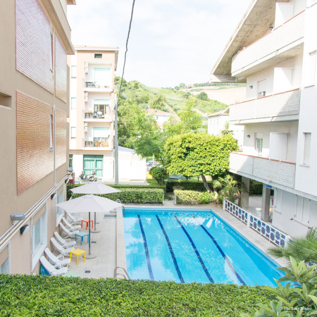 Фото Hotel Saint Tropez