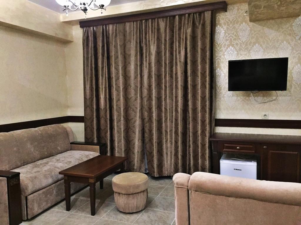 Фото Нитрон