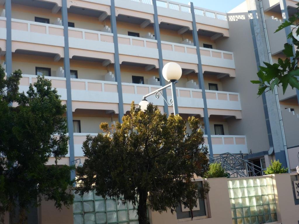 Фото отеля 5