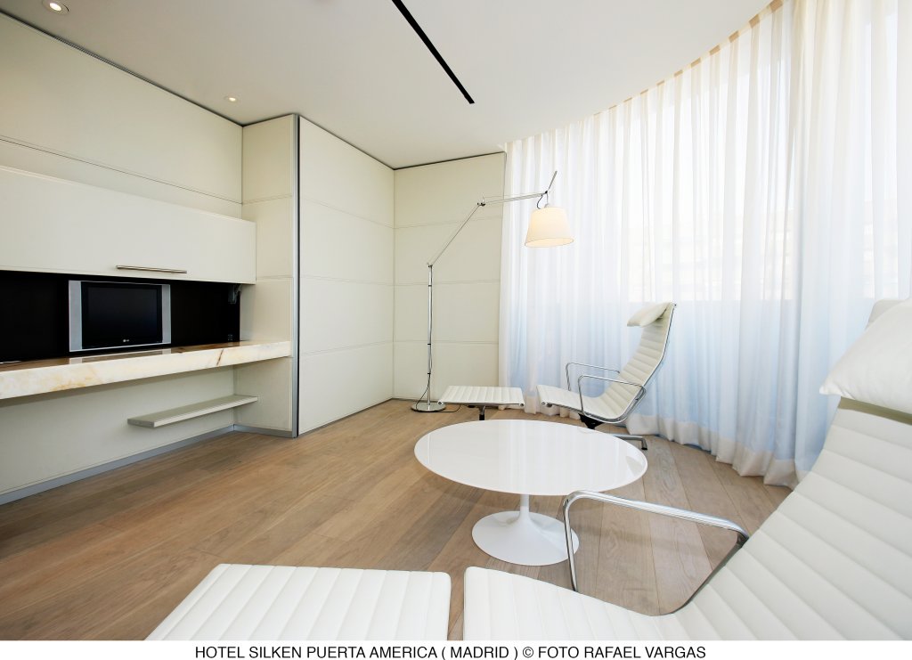 Фото Hotel Puerta America