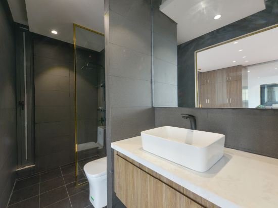 Фото Oyo 276 Bh Hotel