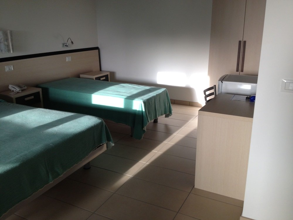 Фото Hotel Calabrisella