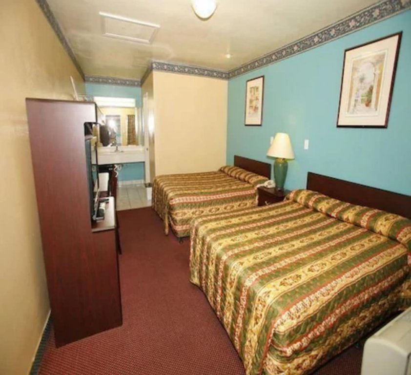 Фото Hollywood Guest Inn