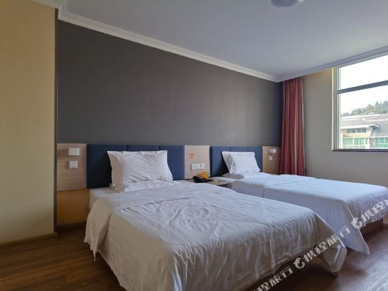 Фото 7Days Inn Guilin Dong An Street