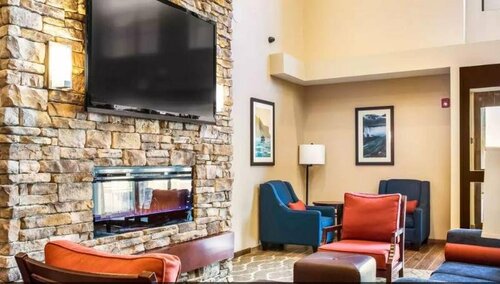 Гостиница Comfort Inn & Suites Niagara Falls Blvd USA