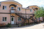 Kapitan (село Солнечногорское, Табачная улица, 21), hotel