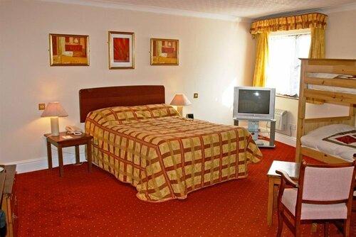 Hotel Beaufort Park Hotel, Wales, photo