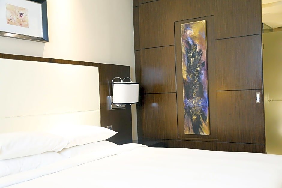 Фото Courtyard by Marriott Shanghai Xujiahui