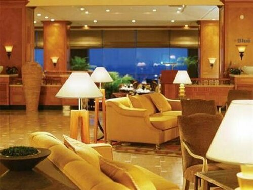 Гостиница Ramada Plaza Jeju Ocean Front в Чеджу
