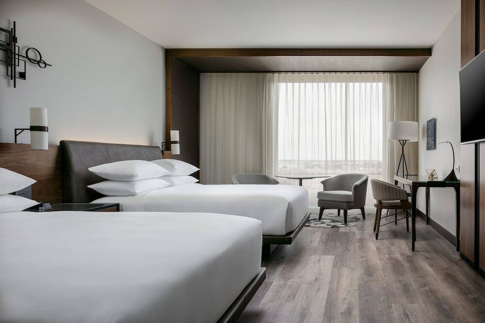 Фото Odessa Marriott Hotel & Conference Center