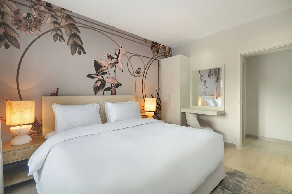 Фото Rixos Obhur Jeddah Resort & Villas