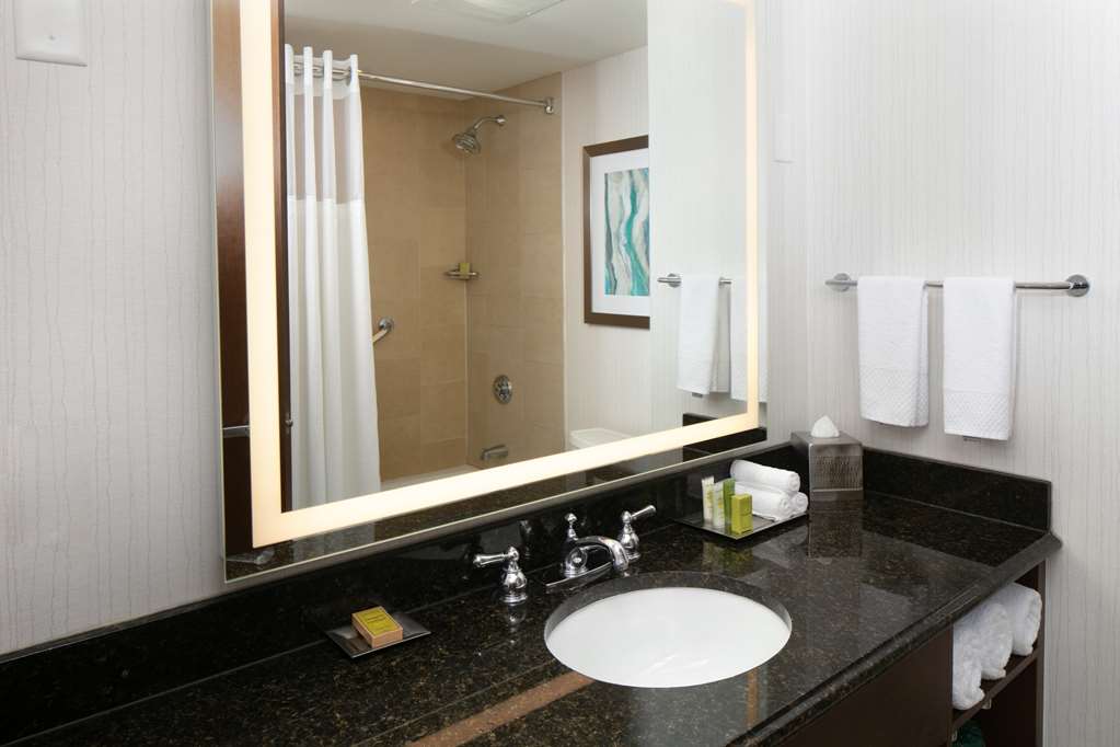 Фото Hilton Minneapolis Bloomington