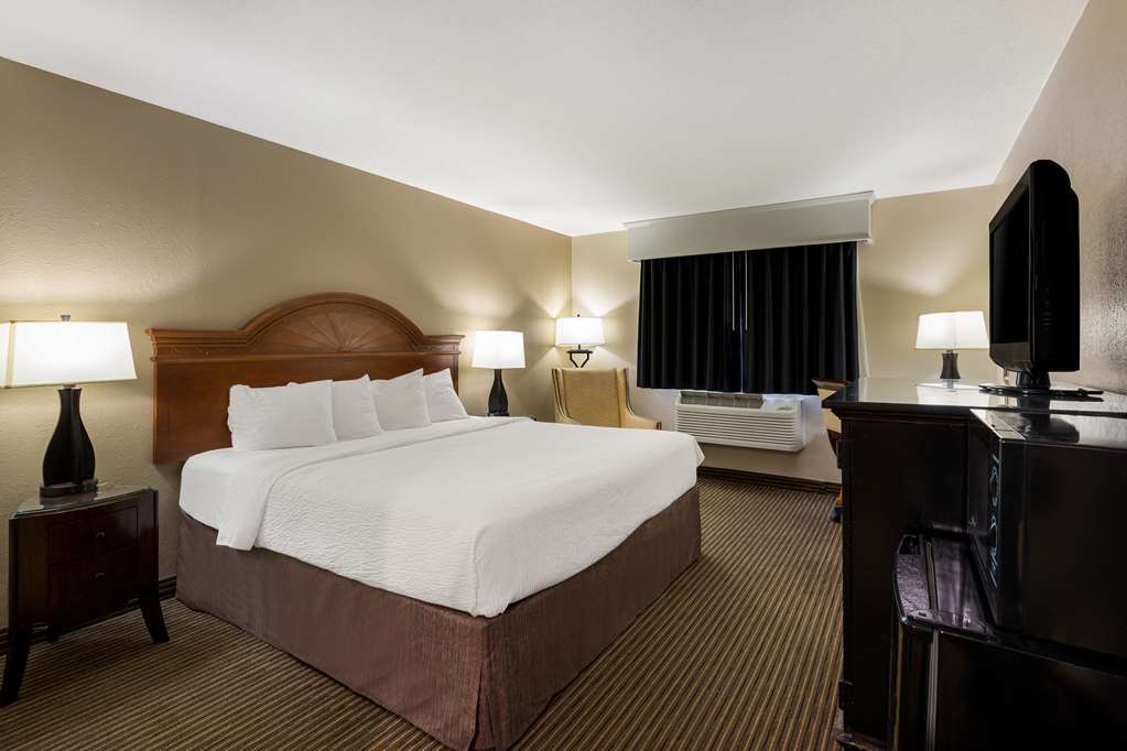Фото Revel Hotel Minot, SureStay Collection by Best Western