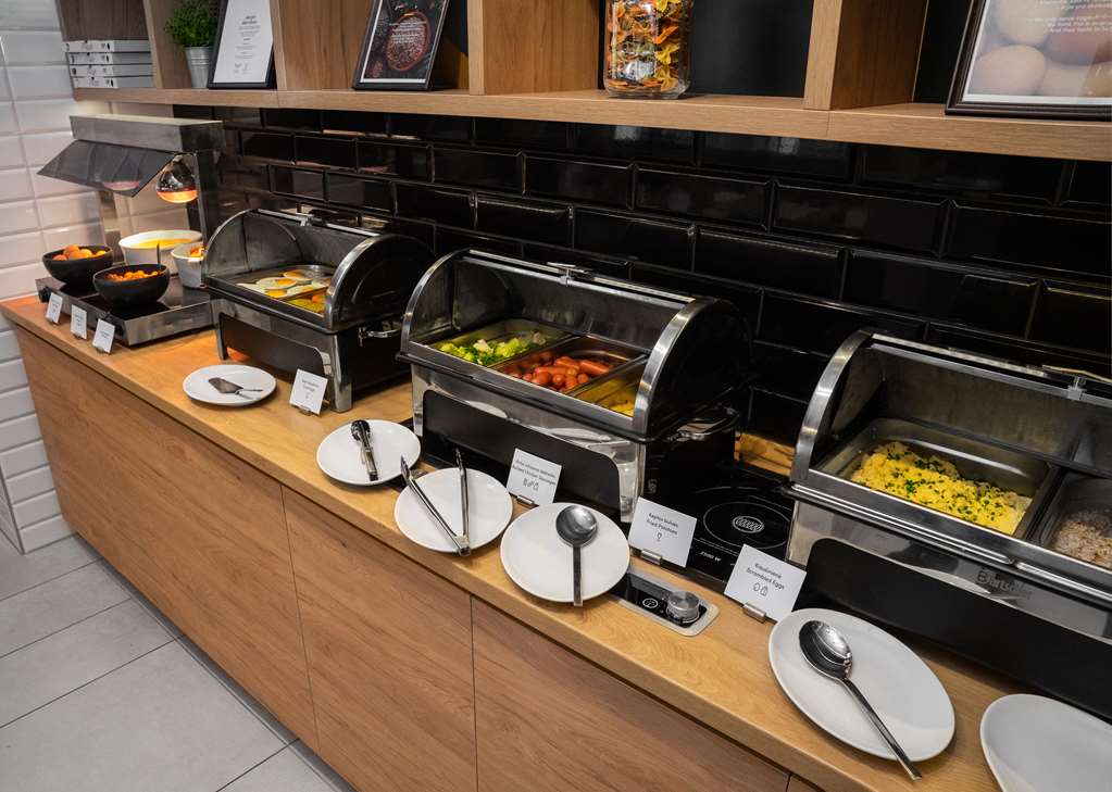 Фото Park Inn by Radisson Vilnius Airport Hotel & Conference Centre