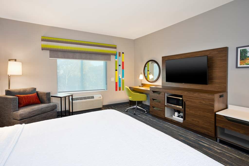 Фото Hampton Inn by Hilton Paris