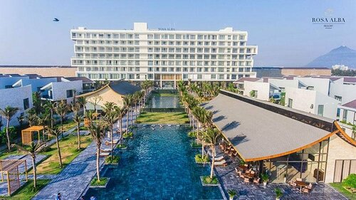 Гостиница Rosa Alba Resort & Villas Tuy Hoa в Туихоа