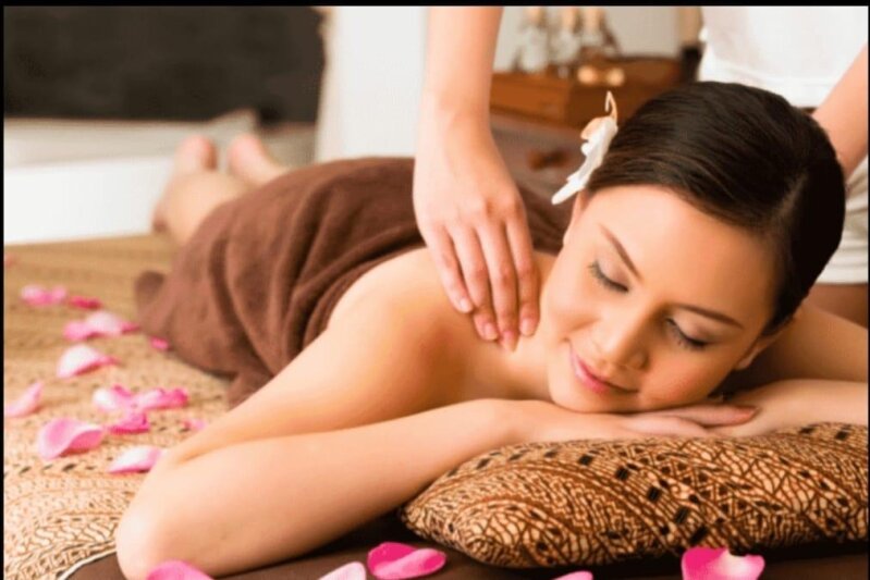 Naripon Centro Massaggi
