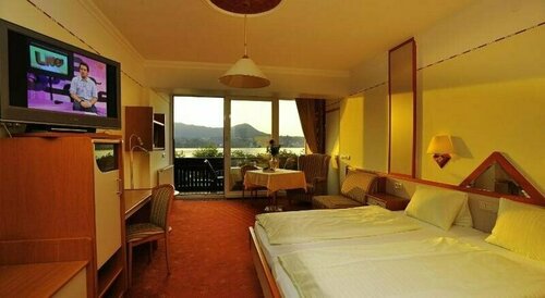 Гостиница Landhotel Grünberg am See в Гмундене