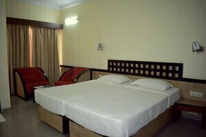 Гостиница Metropolis Hotel в Хубли