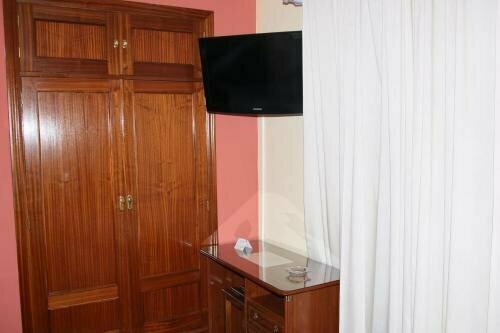 Гостиница Hotel Frijon в Сафре