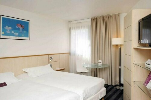 Гостиница Hôtel Mercure Ajaccio в Аяччо